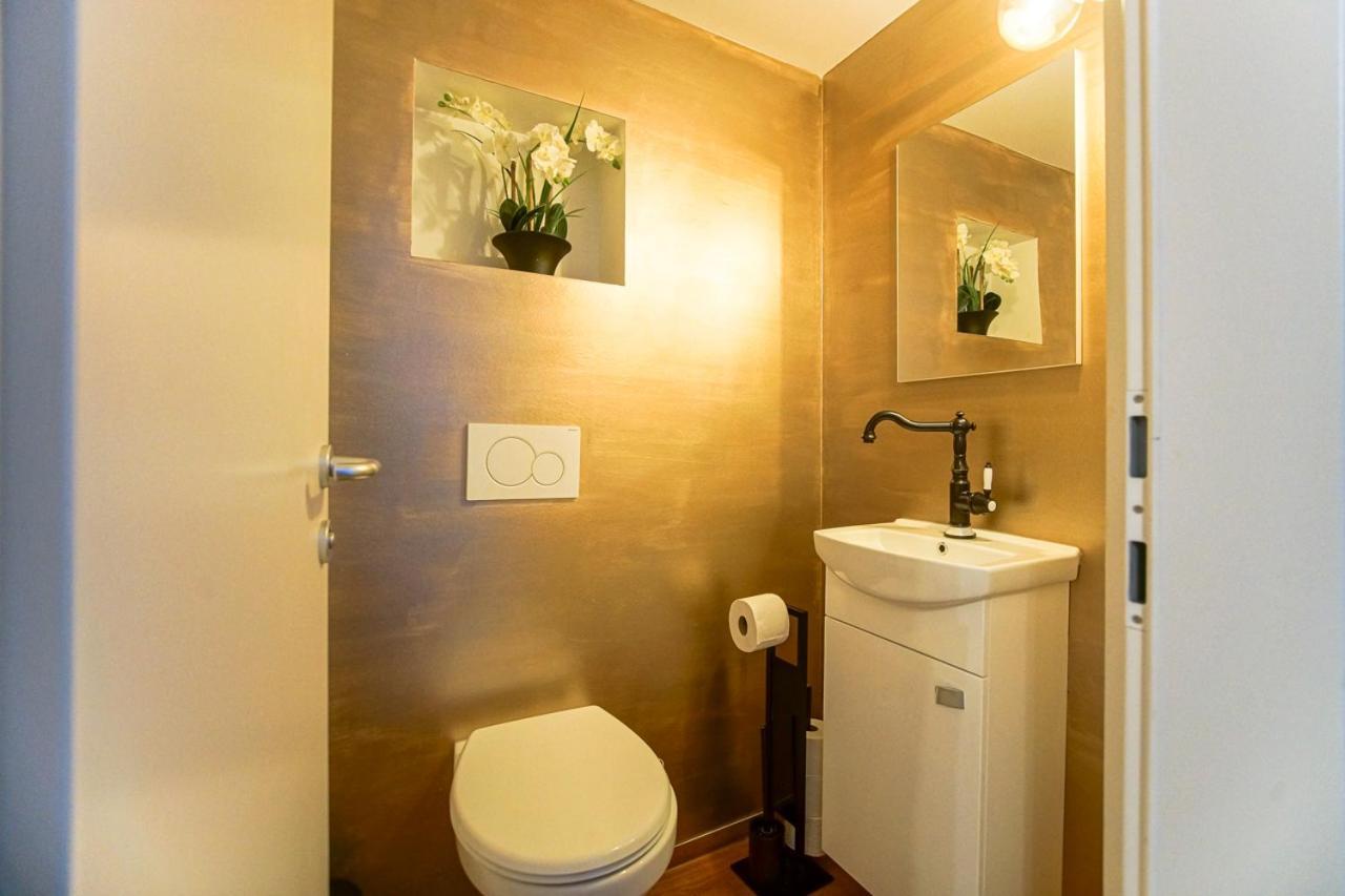 Apartamento Auszeit Steiraland Penthouse 9 Mit Grossen Balkon Und Parkplatz Leoben  Exterior foto